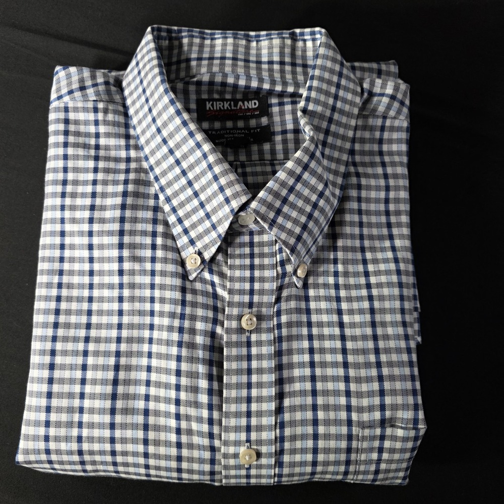 Kirkland Signature Men's‎ Traditional Blue Plaid Long Sleeve Button-Down Shirt
